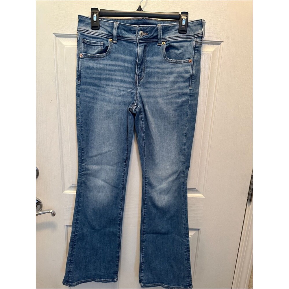 American Eagle Outfitters Women's Light Blue Bootcut Jeans